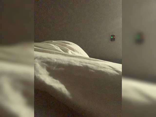 kisssssesmee live cam on BongaCams