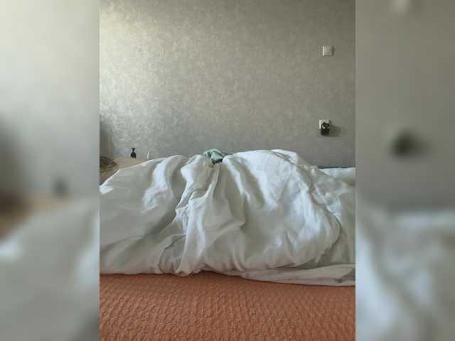 kisssssesmee live cam on BongaCams