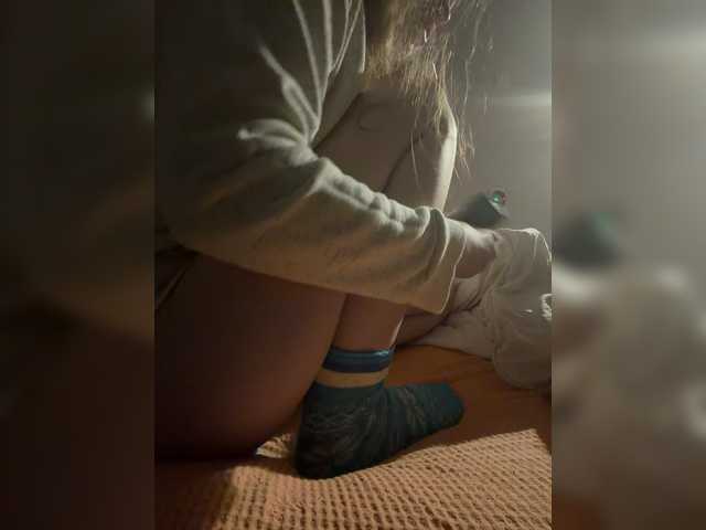 kisssssesmee live cam on BongaCams