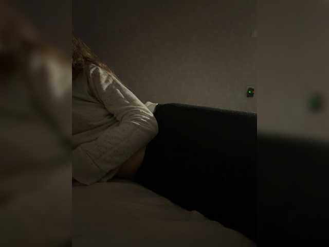 kisssssesmee live cam on BongaCams