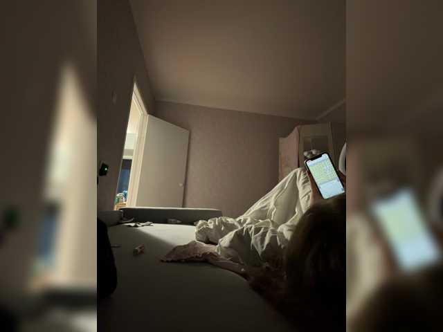 kisssssesmee live cam on BongaCams