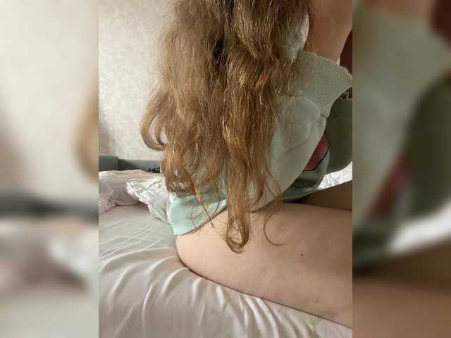 kisssssesmee live cam on BongaCams