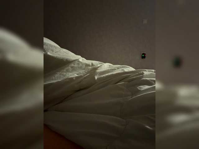 kisssssesmee live cam on BongaCams
