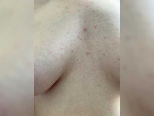 видео kisssssesmee
