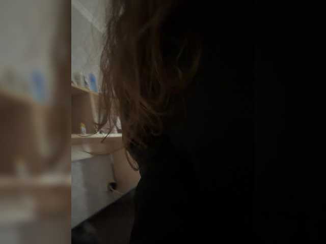 top_queen live cam preview