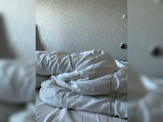 kisssssesmee live cam on BongaCams