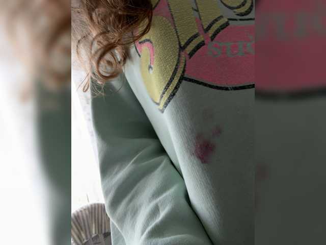 kisssssesmee live cam on BongaCams
