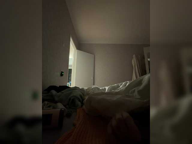 kisssssesmee live cam on BongaCams