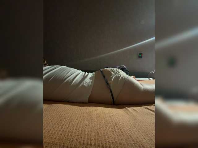 kisssssesmee live cam on BongaCams