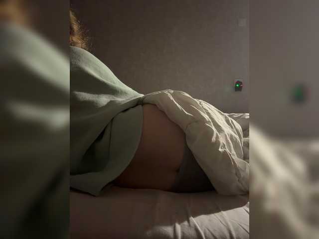 kisssssesmee live cam on BongaCams