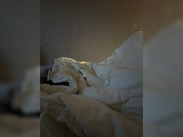 kisssssesmee live cam on BongaCams