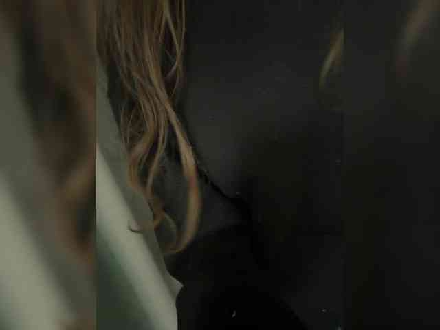 kisssssesmee kisssssesmee
