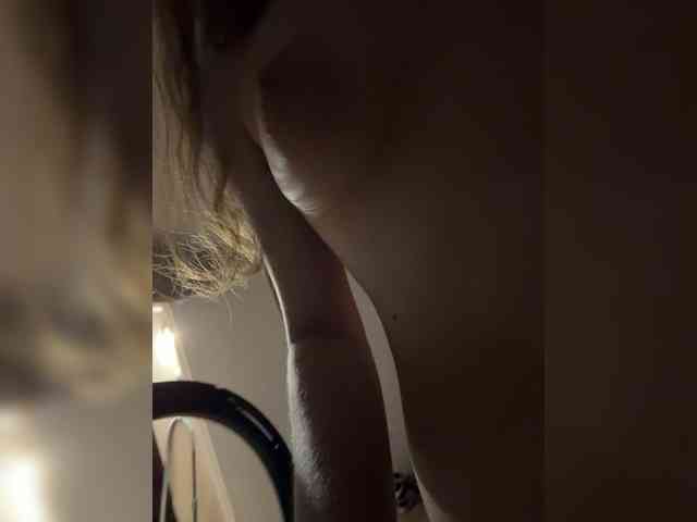 top_queen webcam