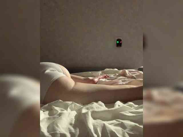 top_queen webcam
