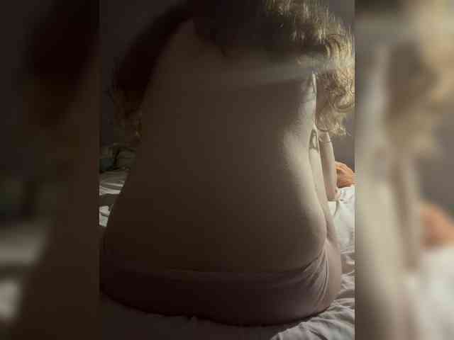 top_queen webcam