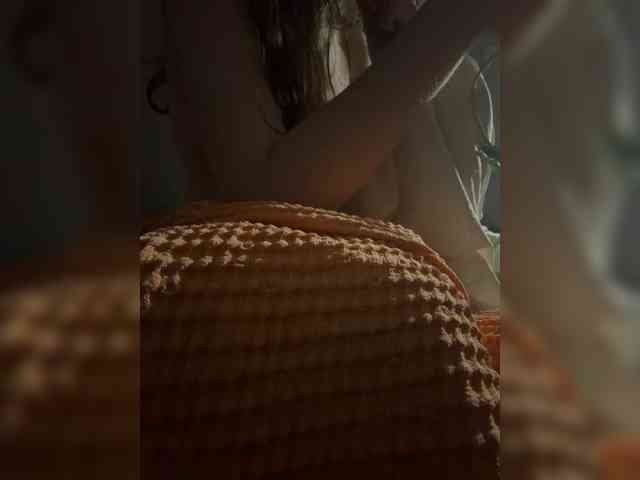 top_queen webcam