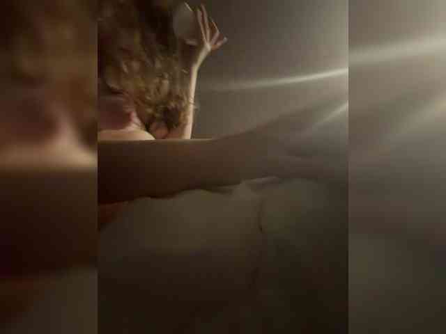 kisssssesmee