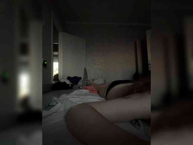 top_queen webcam