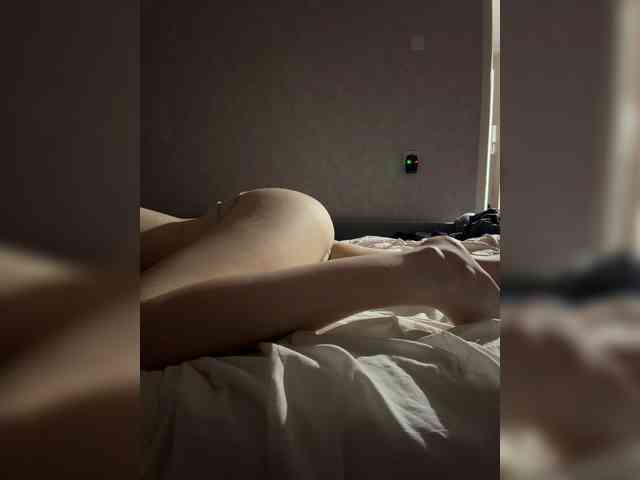 top_queen webcam