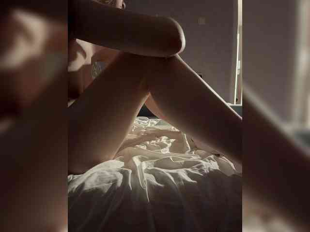 top_queen webcam