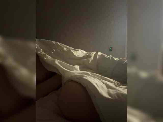 top_queen webcam