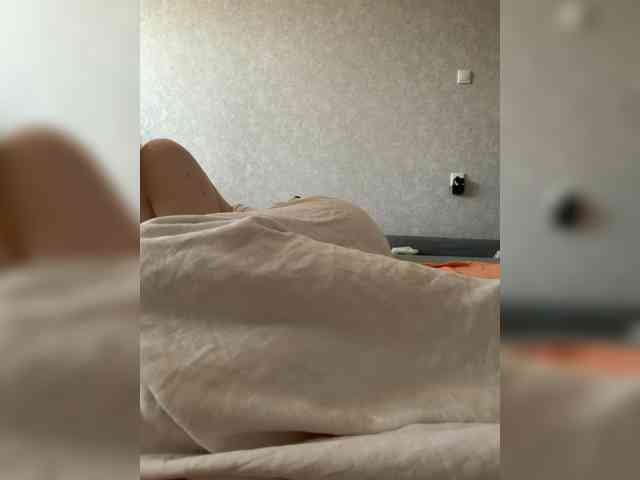 top_queen webcam