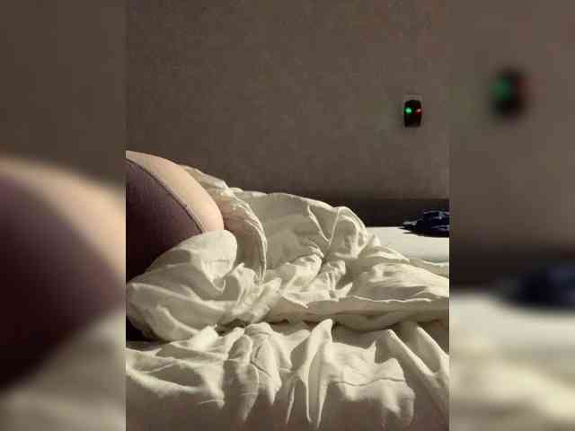 top_queen webcam