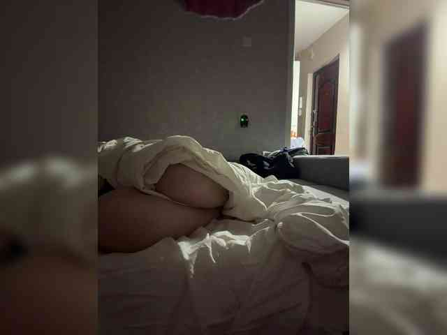 top_queen webcam