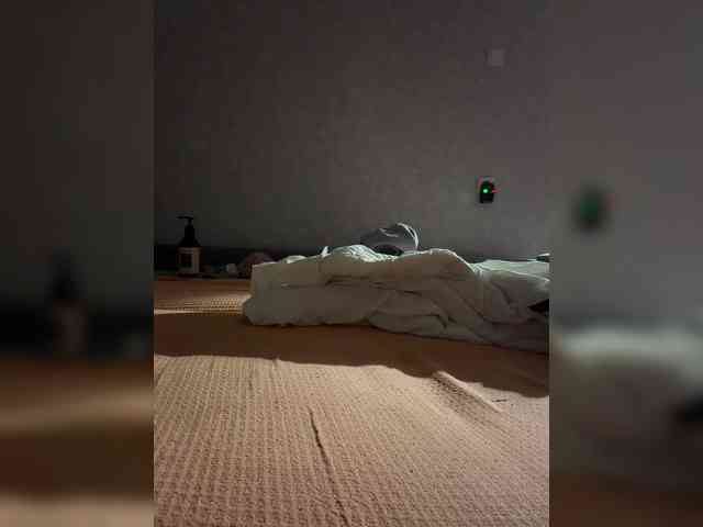 top_queen webcam