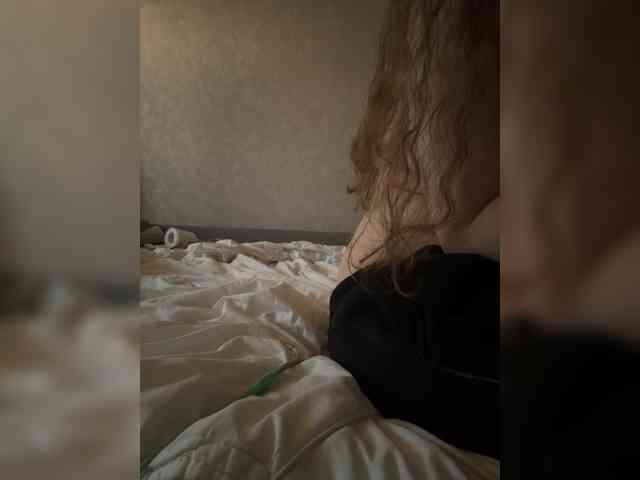 top_queen webcam