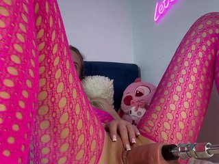 Mystique_Rose Porn Show