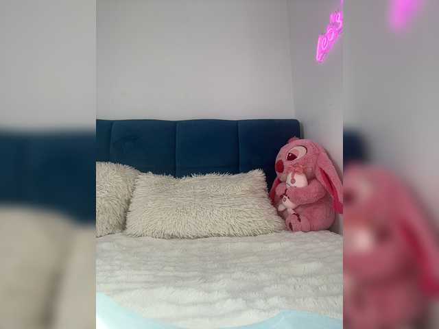 Mystique_Rose live webcam show