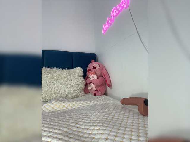 Zoluszka live cam on BongaCams