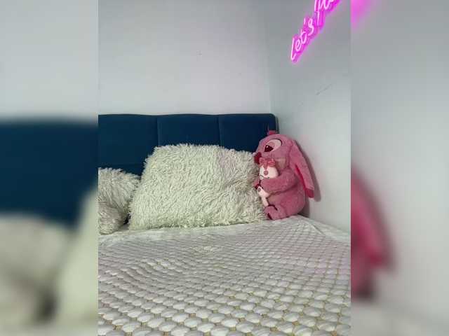 Mystique_Rose live cam preview