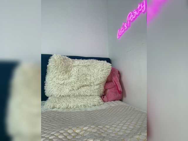 Zoluszka live cam on BongaCams