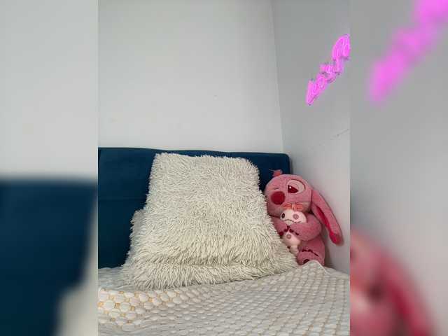 go to chat with Mystique_Rose