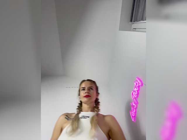 Mystique_Rose