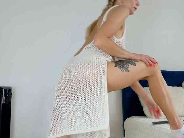 Mystique_Rose