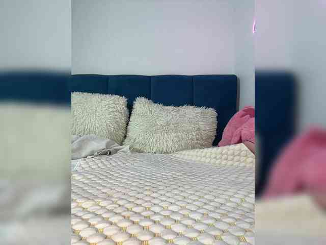 Mystique_Rose webcam