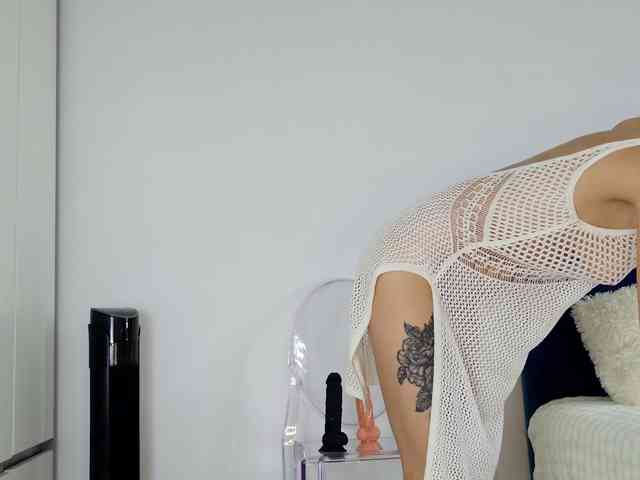Mystique_Rose