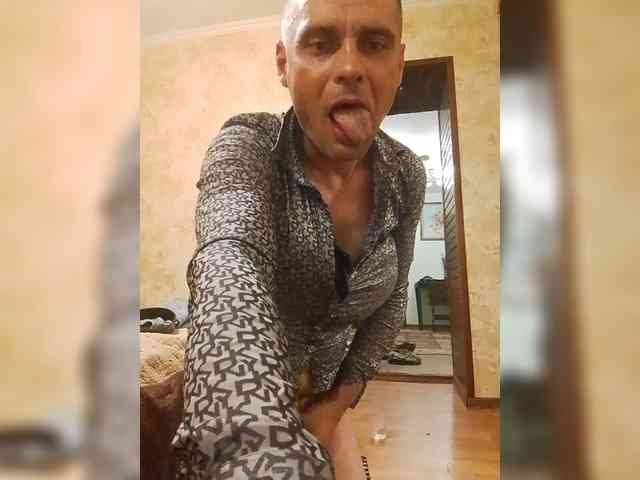 Gudinyy Sex Cam Show