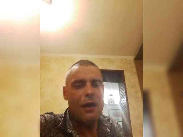 Gudinyy Sex Cam Show
