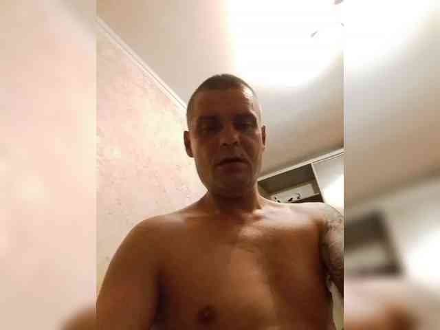 Gudinyy Sex Cam Show