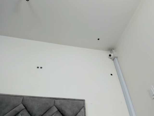 alicee-18 live cam preview