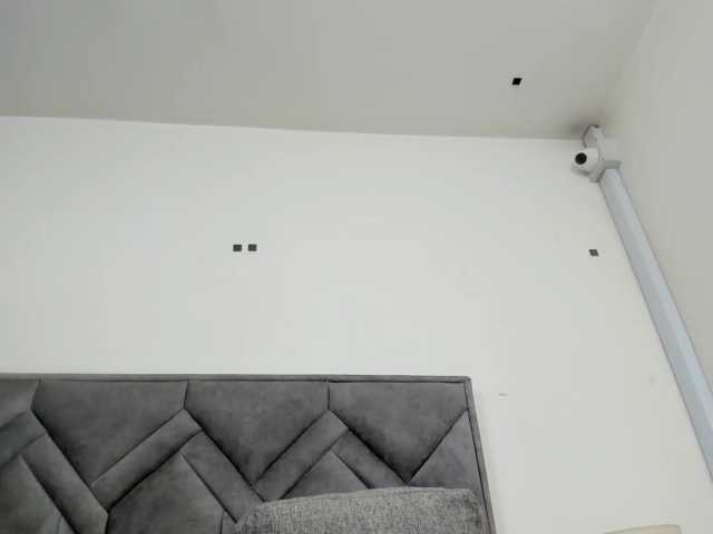 alicee-18 live cam on BongaCams