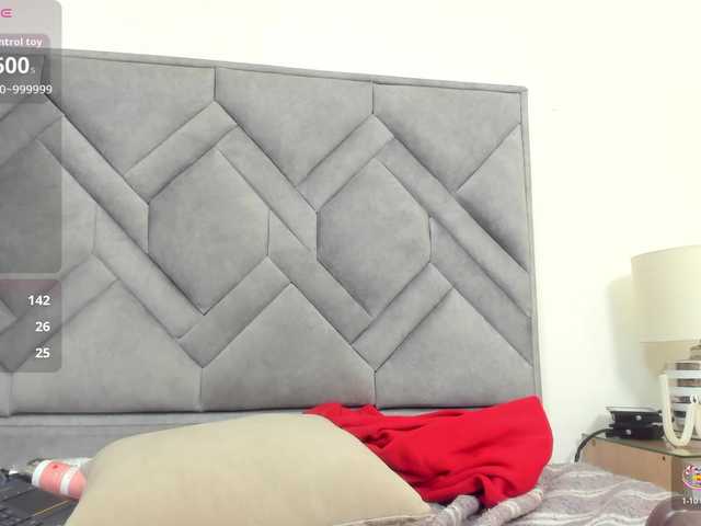 alicee-18 live cam on BongaCams