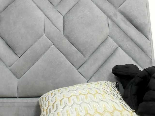 alicee-18 live cam on BongaCams
