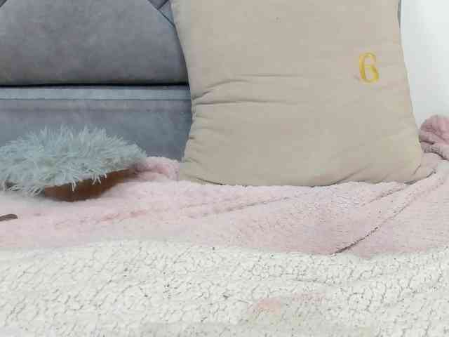 alicee-18 webcam