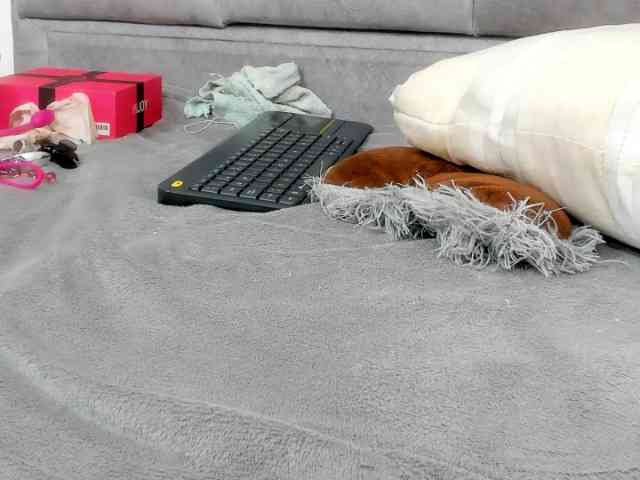 alicee-18 webcam