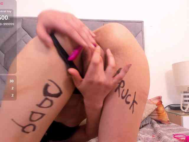 alicee-18 webcam
